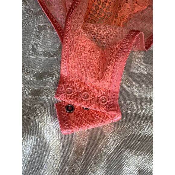Aerie Show Off‎ Unlined Lace Bodysuit Size 32DD Pink Sexy Sheer Lingerie - Picture 6 of 8